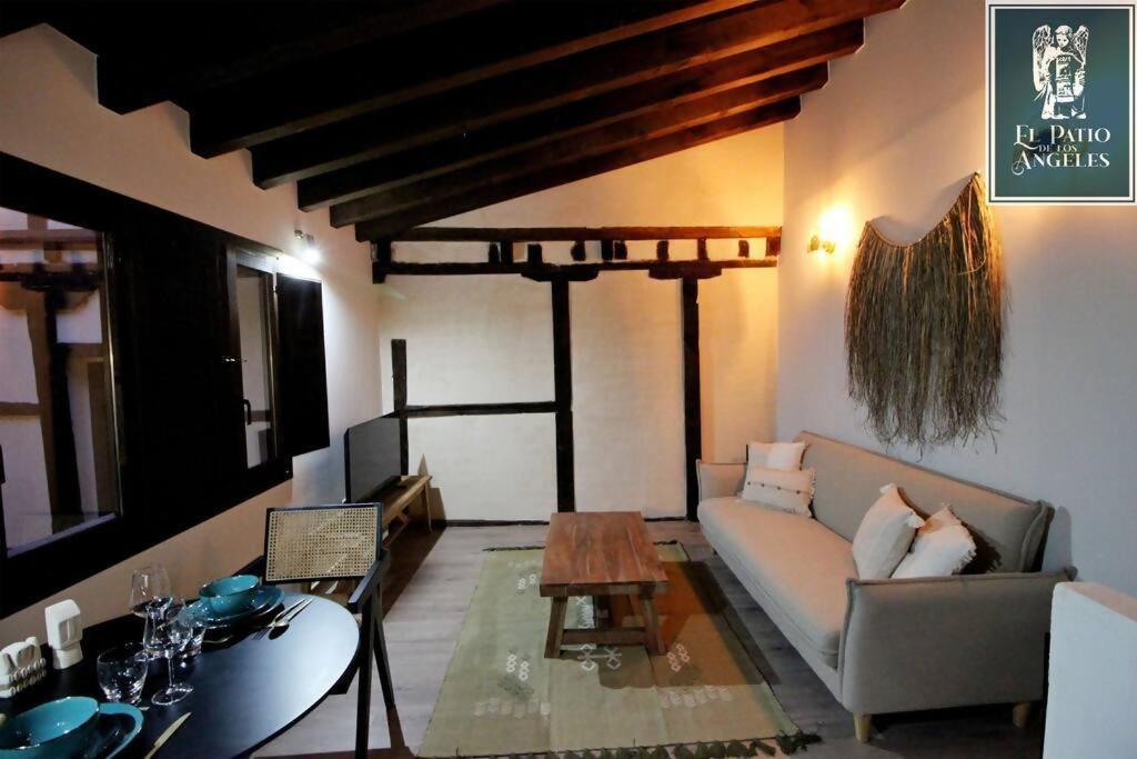 Patio De Angeles Apartment
