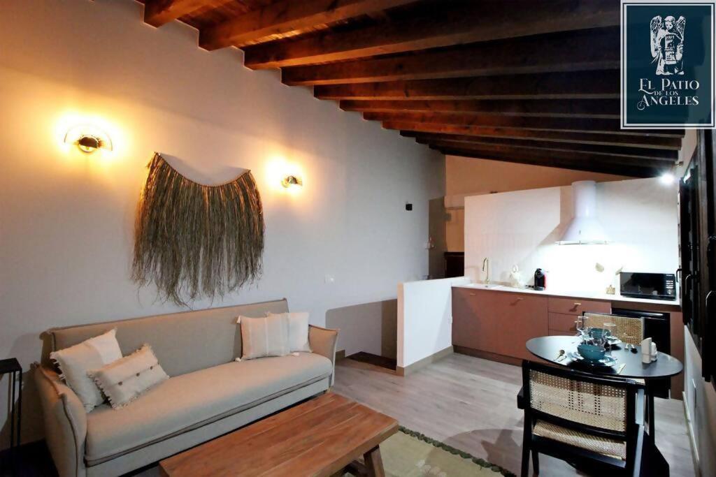 Patio De Angeles Apartment *